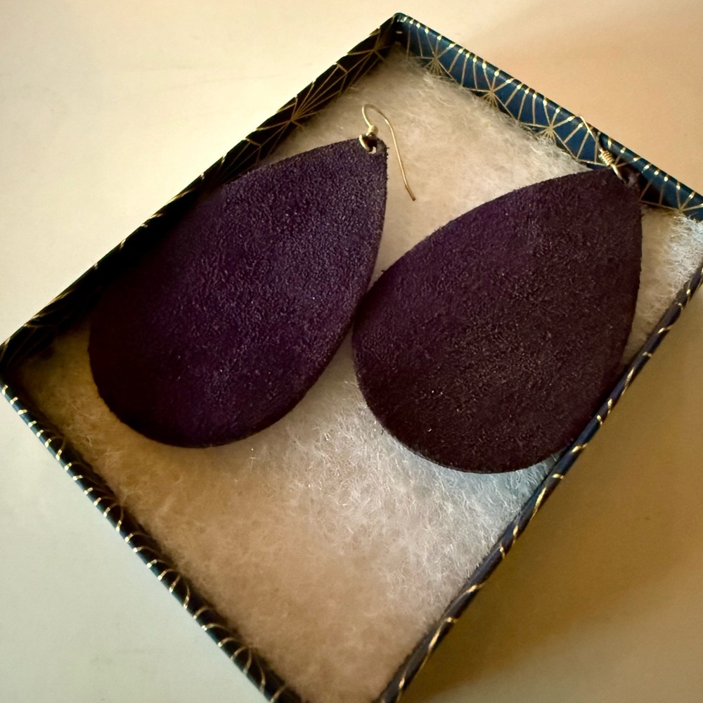 Nickel & Suede Medium Eggplant Purple Teardrop Earrings - Picture 2 of 3